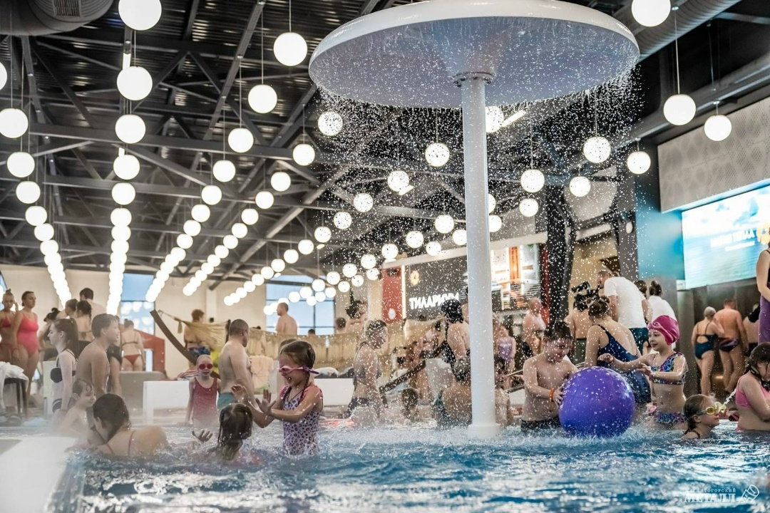 Выходные выдались жаркими. Всю неделю люди стремились попасть в новые термы, но настоящий бум случился в выходные