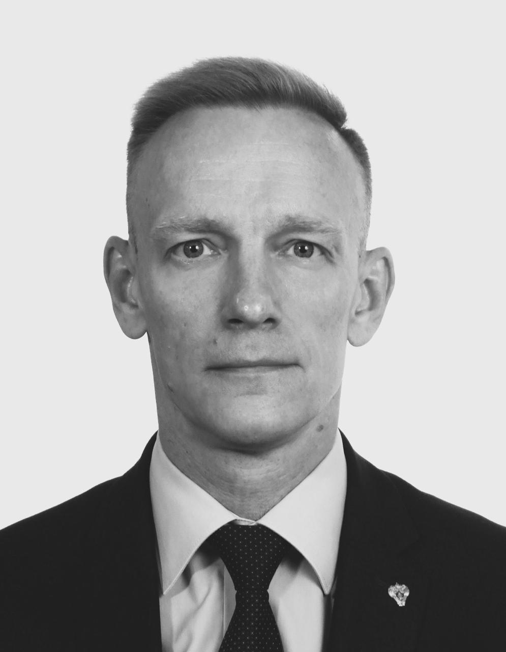 При исполнении воинского долга в зоне Специальной военной операции пал смертью храбрых Сергей Галынин, работавший в Федеральной службе по экологическому,…