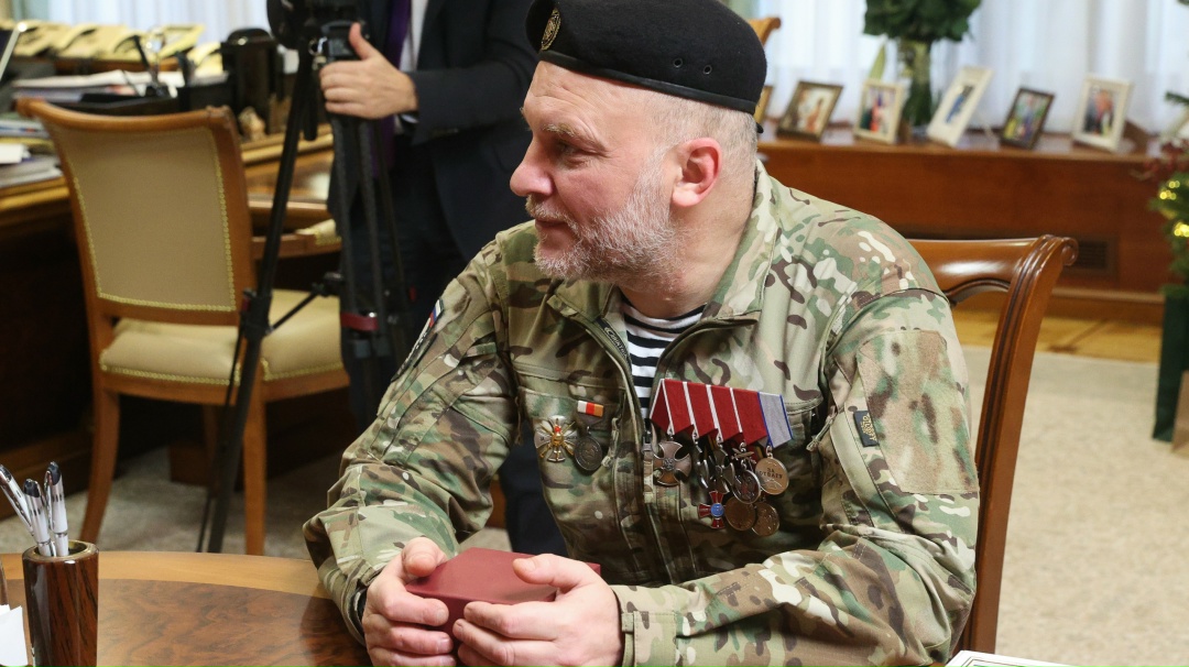 В День Героев Отечества Председатель Совета Федерации Валентина Матвиенко встретилась с офицерами разведывательно-штурмовой бригады «Ветераны» Добровольческого…