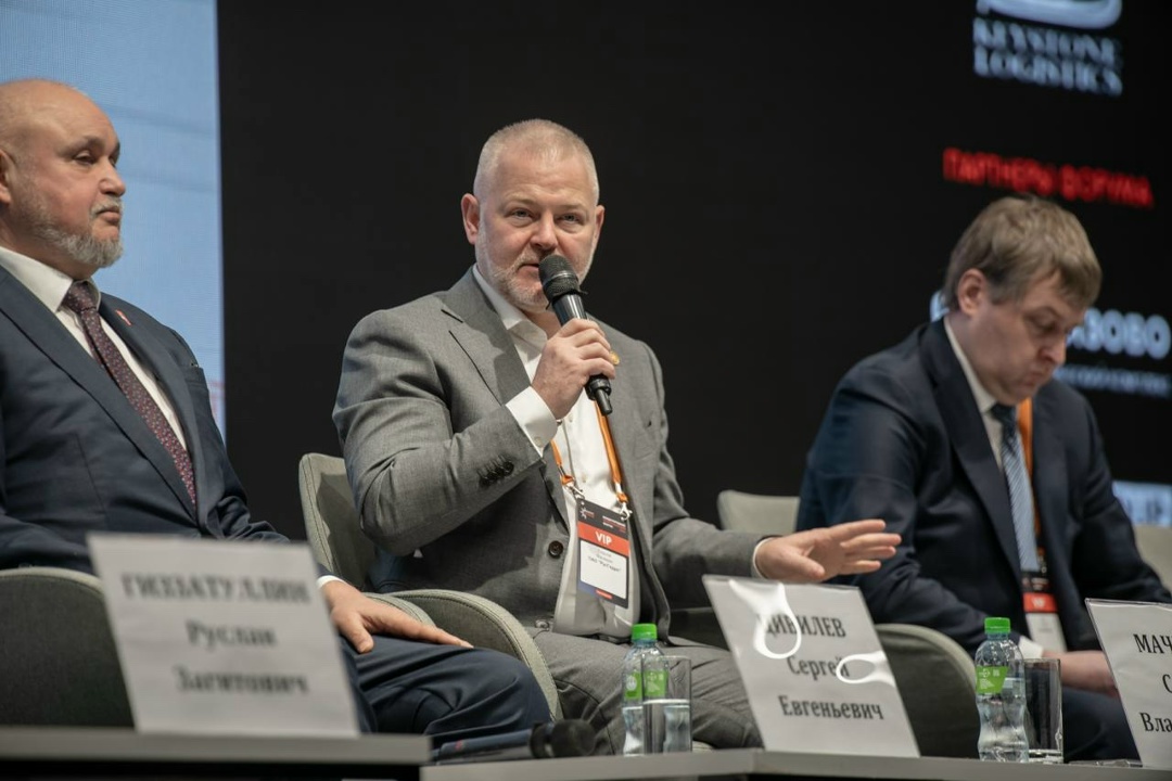 На форуме #EnergySpace заместитель Генерального директора РусГидро Сергей Мачехин рассказал о ключевых климатических проектах холдинга — национального лидера…