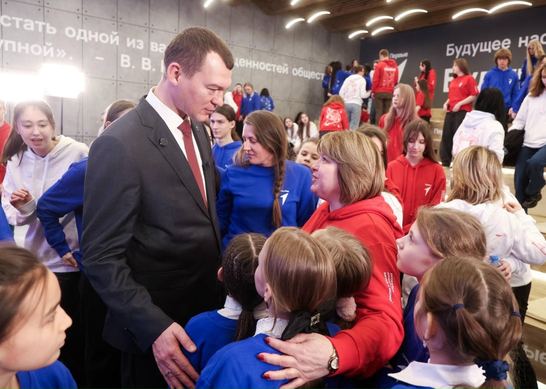 Глава Минспорта ответил на вопросы участников марафона президентского движения «Время первых».