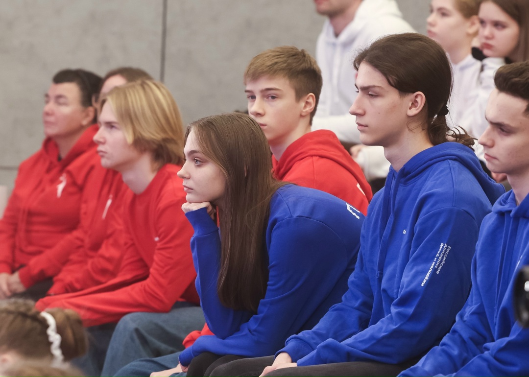 Глава Минспорта ответил на вопросы участников марафона президентского движения «Время первых».