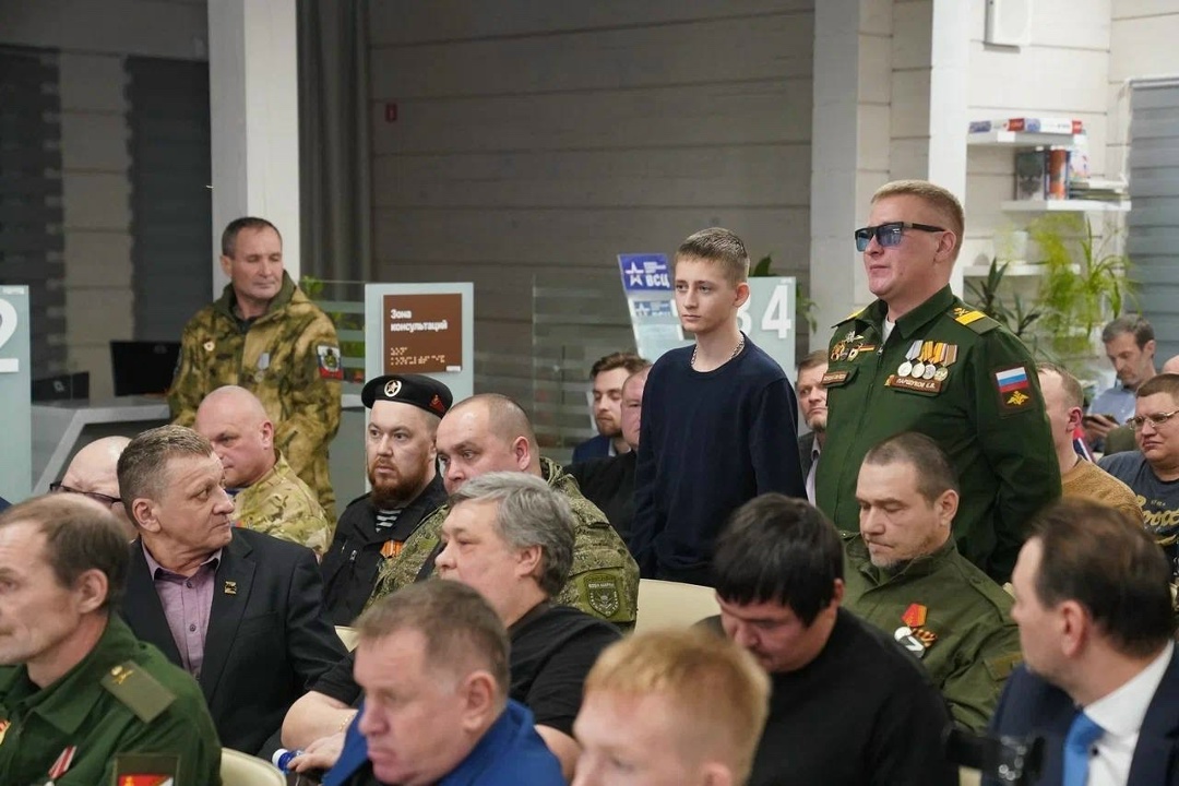 Сергей Цивилев и Илья Середюк обсудили трудоустройство ветеранов СВО на предприятия ТЭК