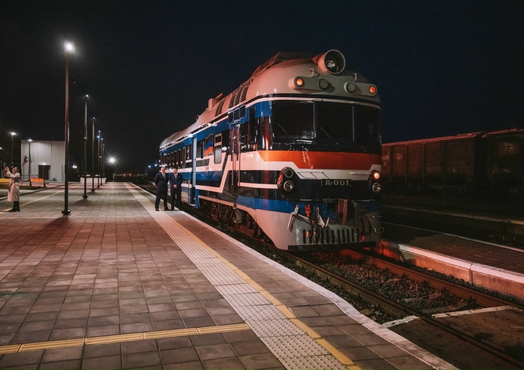 Андрей Никитин ознакомился с модернизацией вокзала и порта Мариуполя