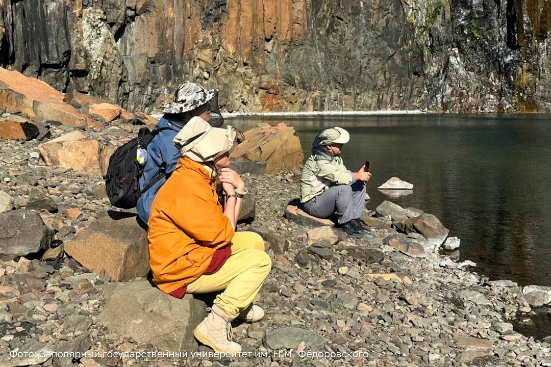 10 дней, 13 геолокаций, 40 образцов воды, грунта и органики