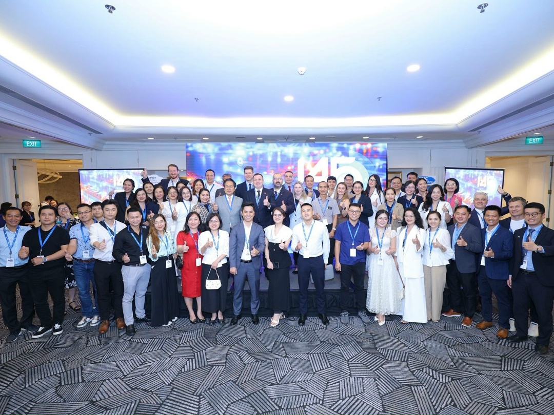 Завершаем 2025 год на международной ноте