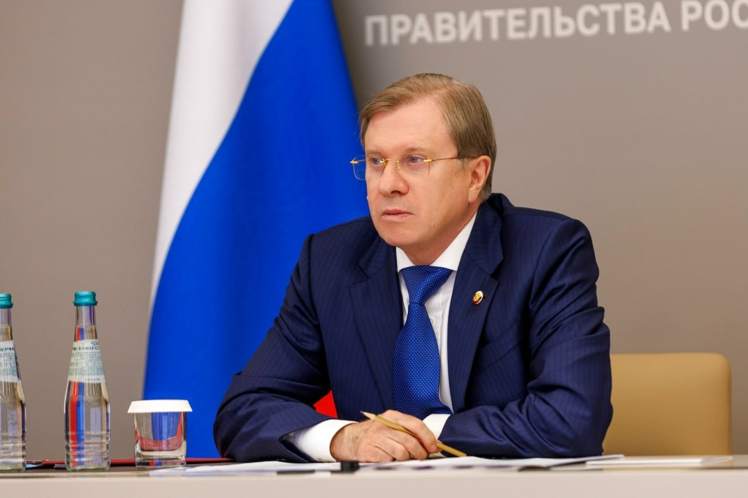 Виталий Савельев провел совещание по реализации проекта строительства высокоскоростной магистрали Москва – Санкт-Петербург