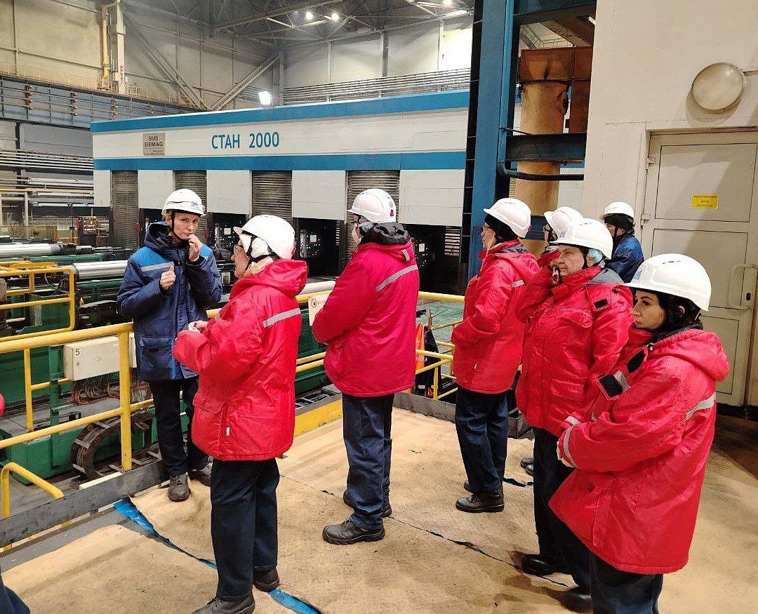 Работа после СВО - как точка опоры Фонд «Защитники Отечества» помогает ветеранам СВО и членам их семей вернуться к активной жизни через трудоустройство