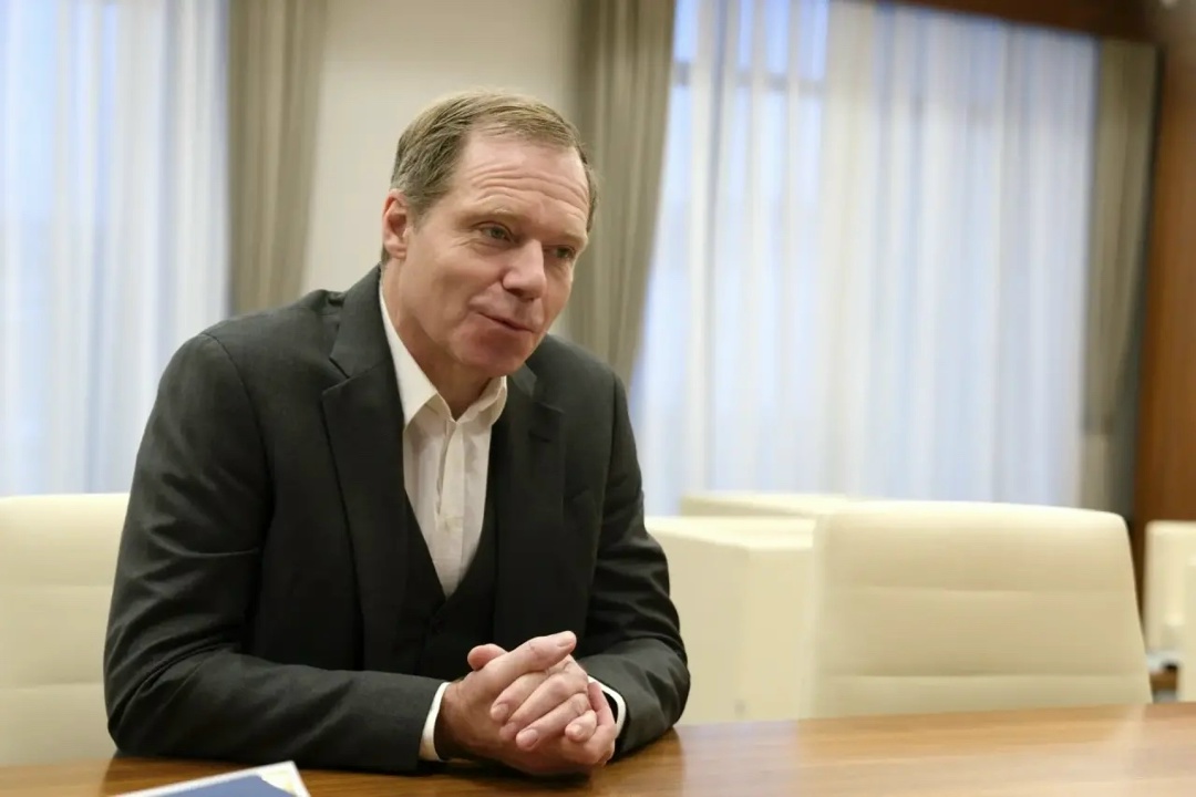 Министр строительства и ЖКХ РФ Ирек Файзуллин провел рабочую встречу с председателем Комитета Совета Федерации по экономической политике Андреем Кутеповым