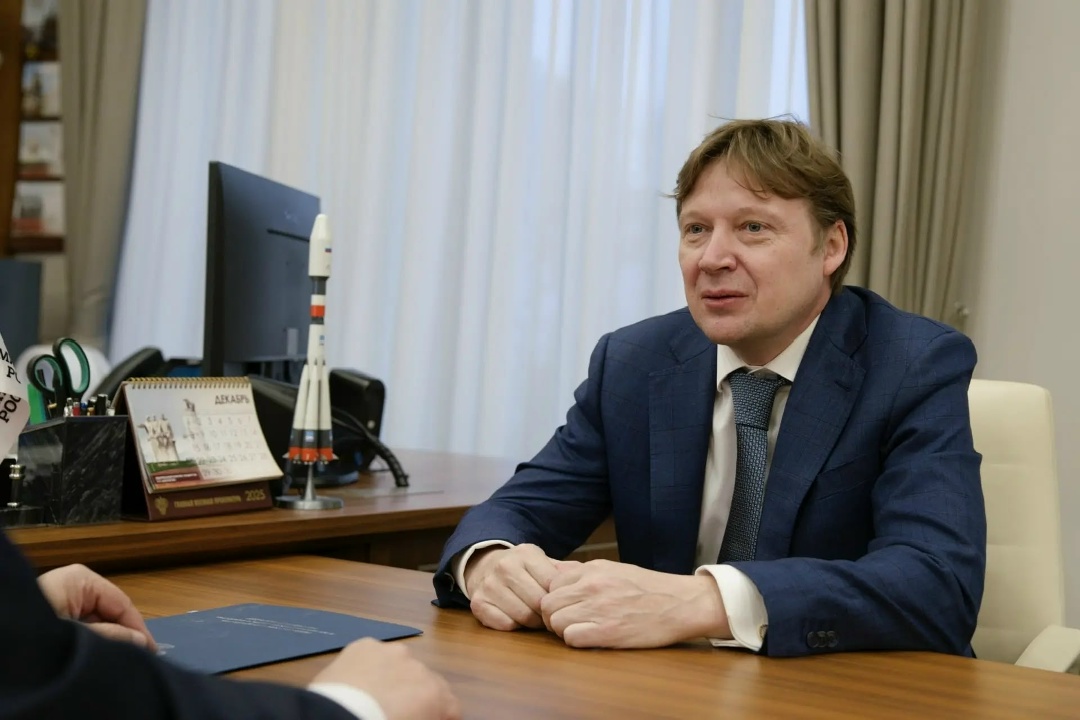 Глава Минстроя России Ирек Файзуллин провел рабочую встречу с президентом Национального объединения строителей (НОСТРОЙ) Антоном Глушковым