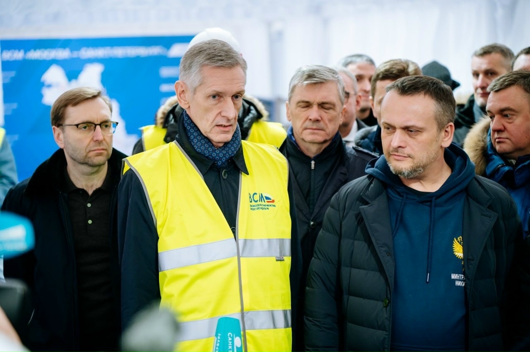 Виталий Савельев ознакомился с ходом строительства первой линии ВСМ на участке в Санкт-Петербурге