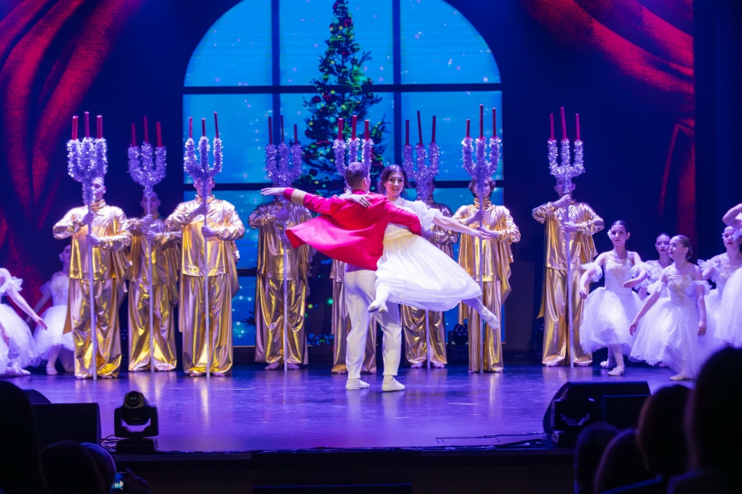 В Тарко-Сале поставили «Щелкунчика»