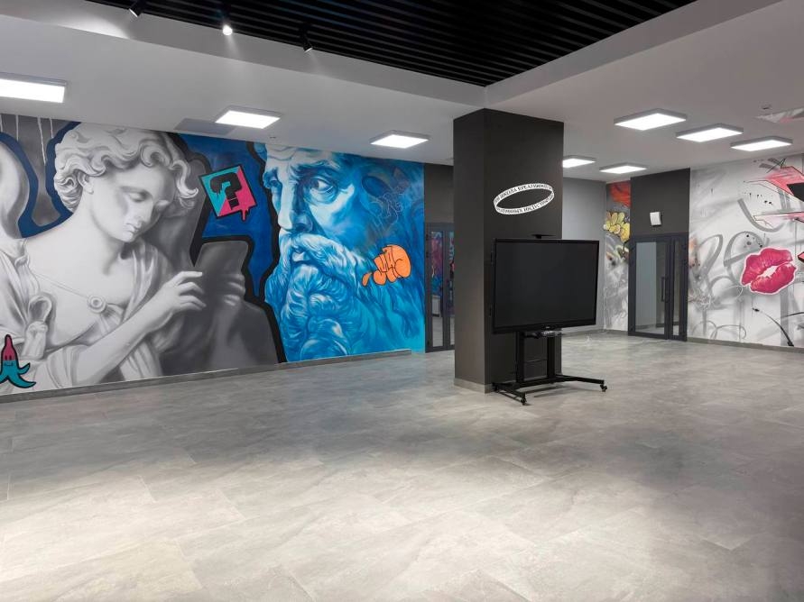 Татьяна Голикова и Ольга Любимова открыли новые объекты культуры в регионах.