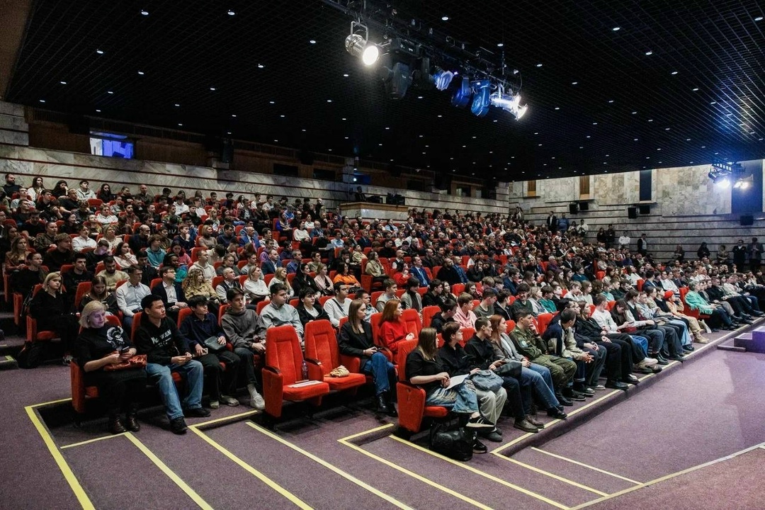 При поддержке Минэнерго в Музее Победы состоялась премьера документального фильма «Быть светом»