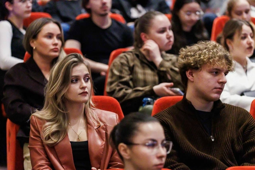 При поддержке Минэнерго в Музее Победы состоялась премьера документального фильма «Быть светом»