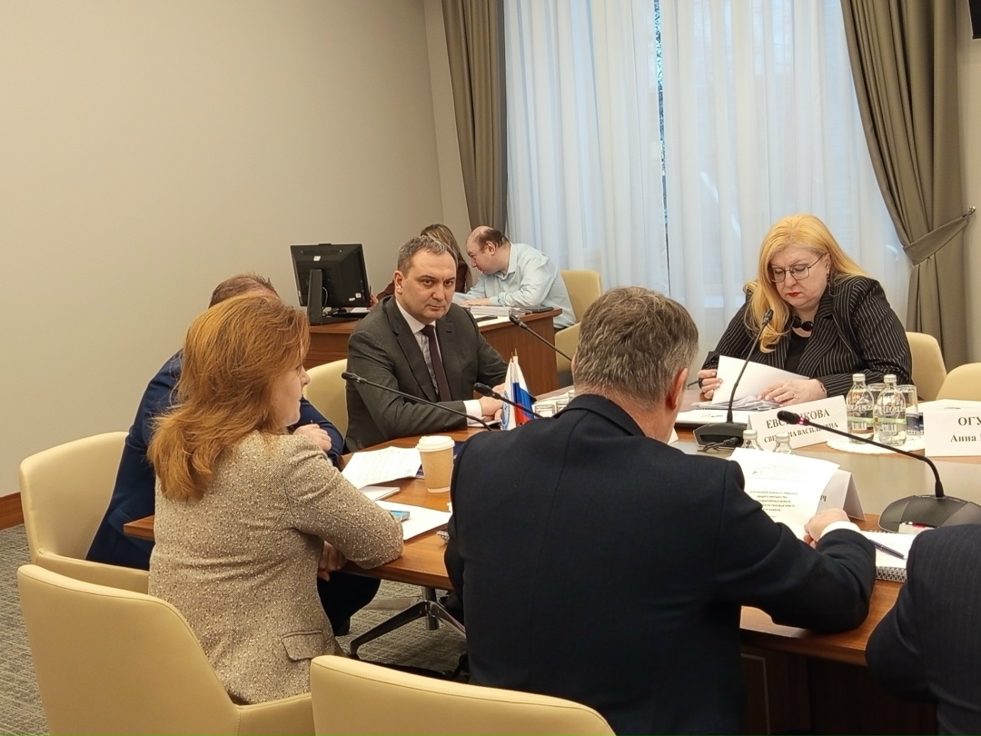 В Минстрое России состоялось заседание Комиссии по вопросам лифтового хозяйства