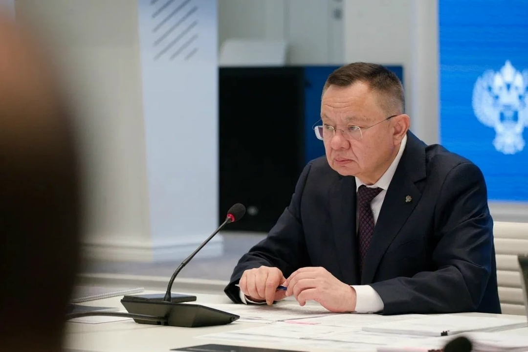 Министр строительства и ЖКХ РФ Ирек Файзуллин провел рабочее совещание, посвященное решению проблем с водоснабжением в Донецкой Народной Республике и развитию…