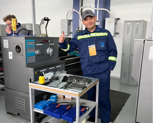 Токарь, который забрал весь пьедестал