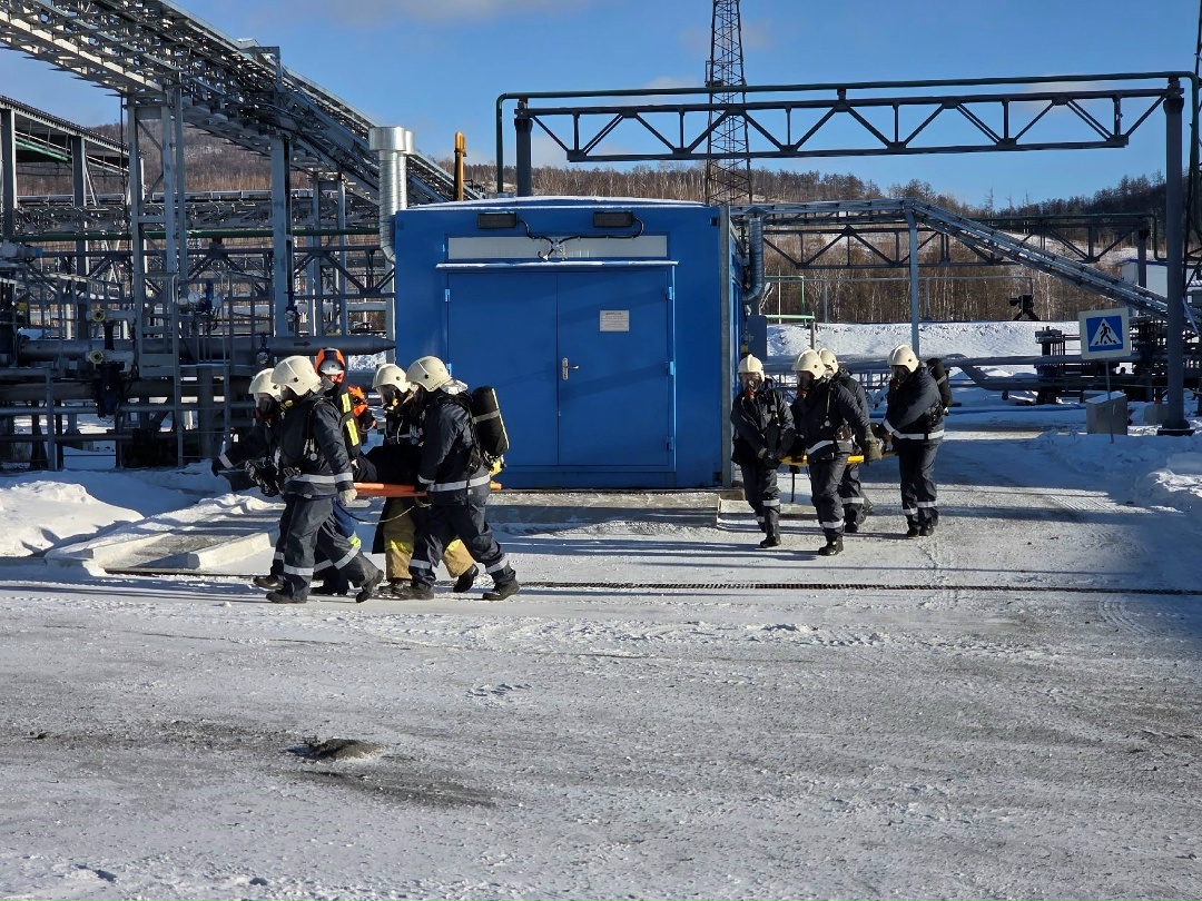 Забайкальское управление Ростехнадзора в составе комиссии проверило готовность ООО «ГРК «Быстринское» к действиям по локализации и ликвидации разливов нефти и…