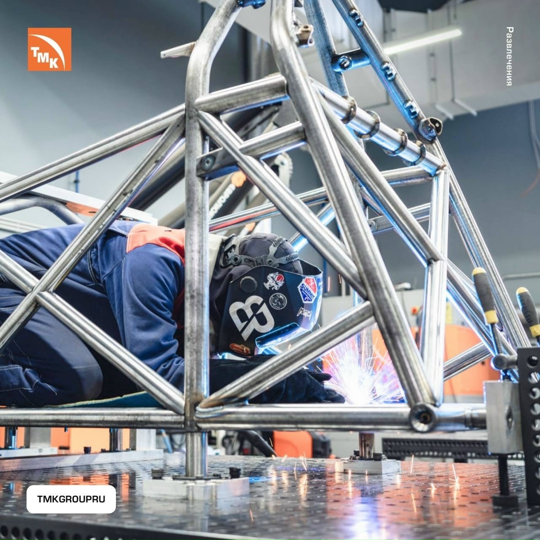 ТМК — в мире автоспорта Первоуральский новотрубный завод изготовил трубы для российского производителя гоночных автомобилей BR Engineering