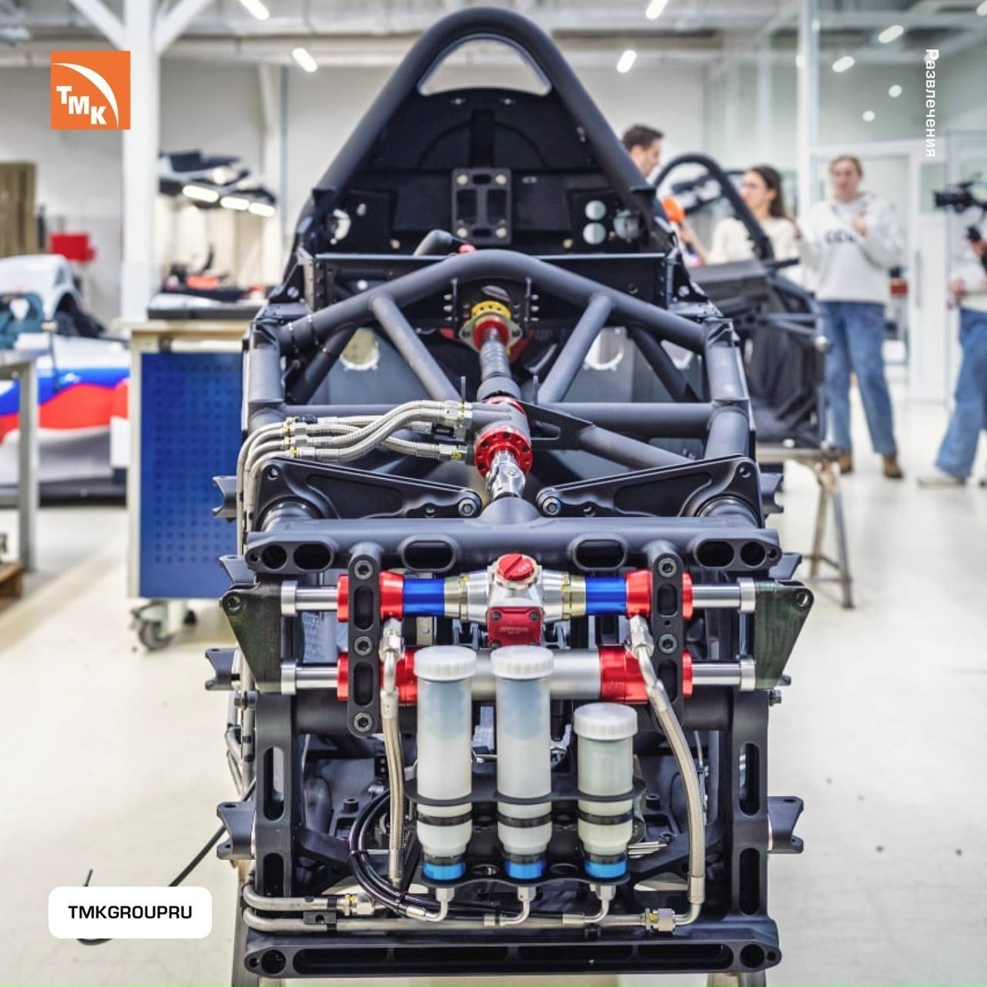 ТМК — в мире автоспорта Первоуральский новотрубный завод изготовил трубы для российского производителя гоночных автомобилей BR Engineering