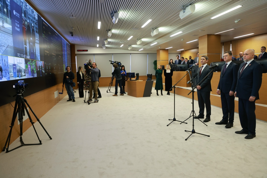 Александр Новак запустил в работу новые энергообъекты в регионах страны.