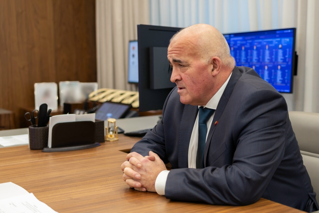 Дмитрий Патрушев встретился с губернатором Костромской области Сергеем Ситниковым.