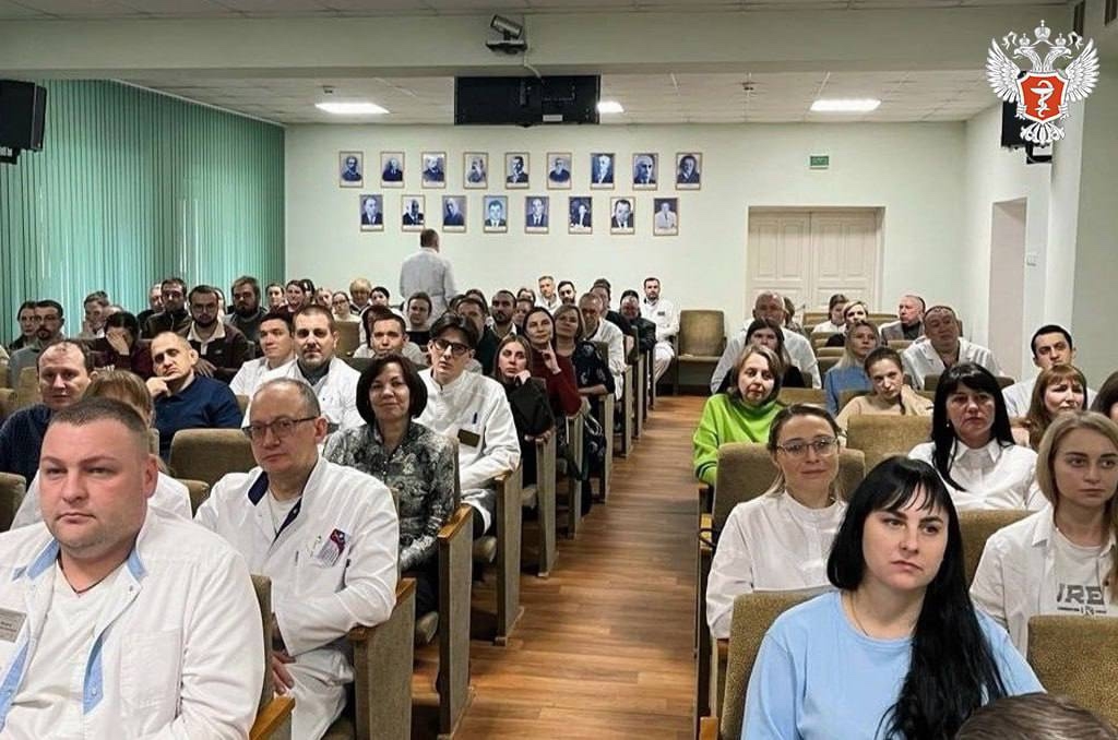 В Тамбовской области впервые провели операцию катетерного лечения нарушений ритма сердца с применением инновационного отечественного оборудования.