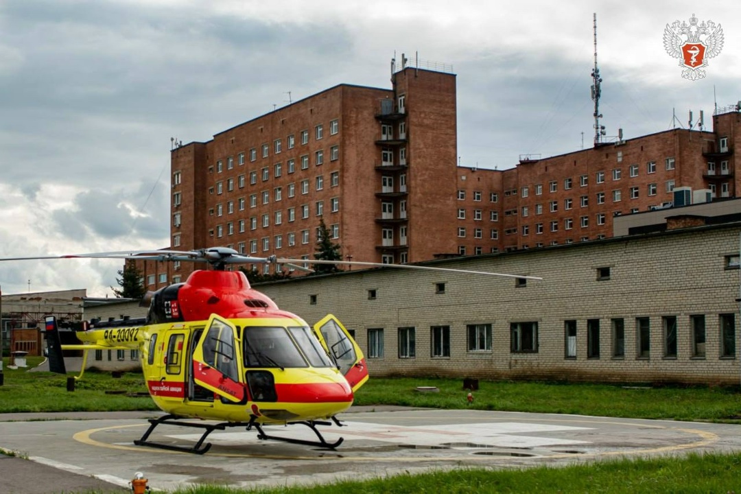 Более 160 человек спасли врачи службы санавиации Курской области