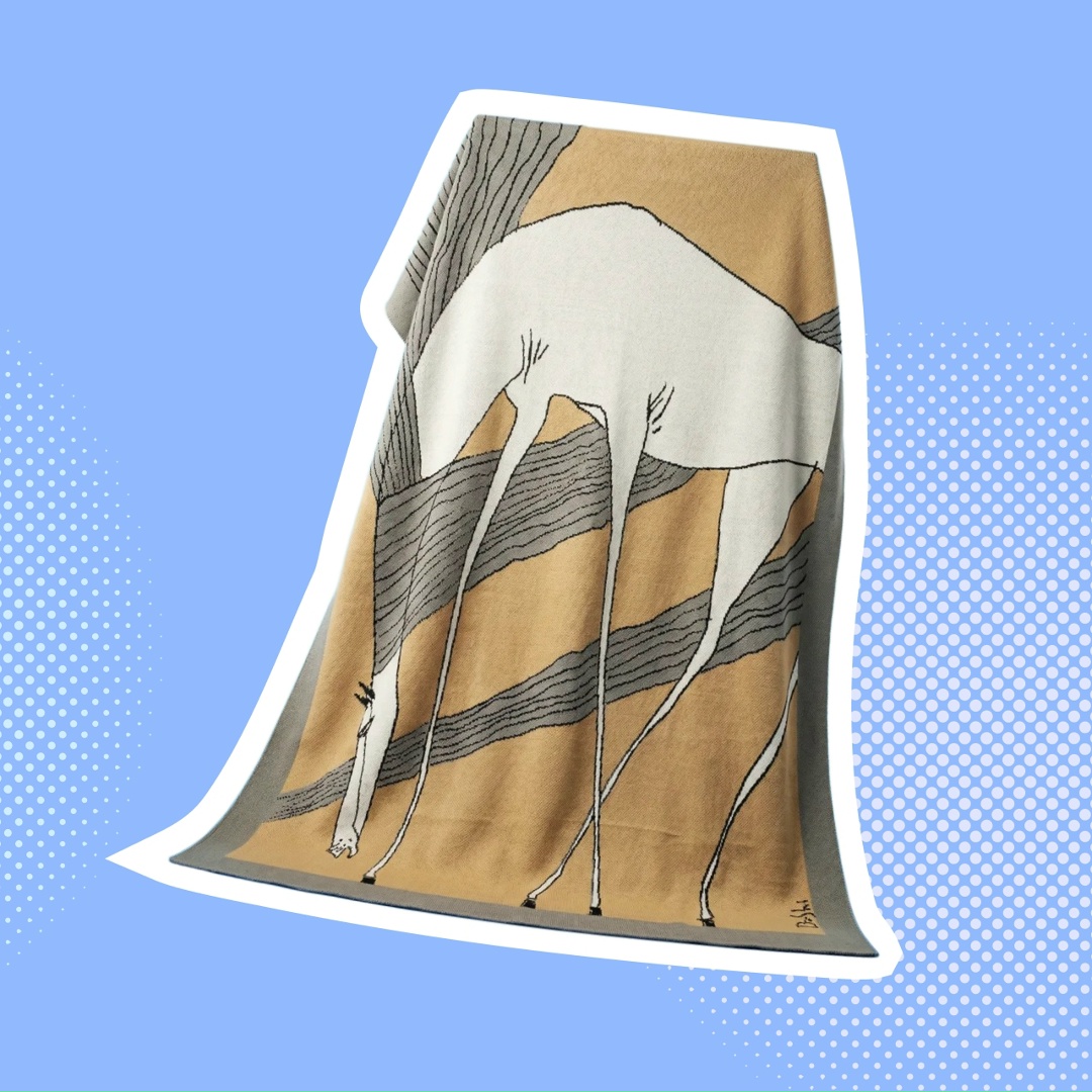 Тепла и красоты много не бывает В новогоднем благотворительном онлайн-аукционе «Волонтеры в Сити» (xn--b1aainaoogbwmif6j.xn--p1ai/) есть и то и другое