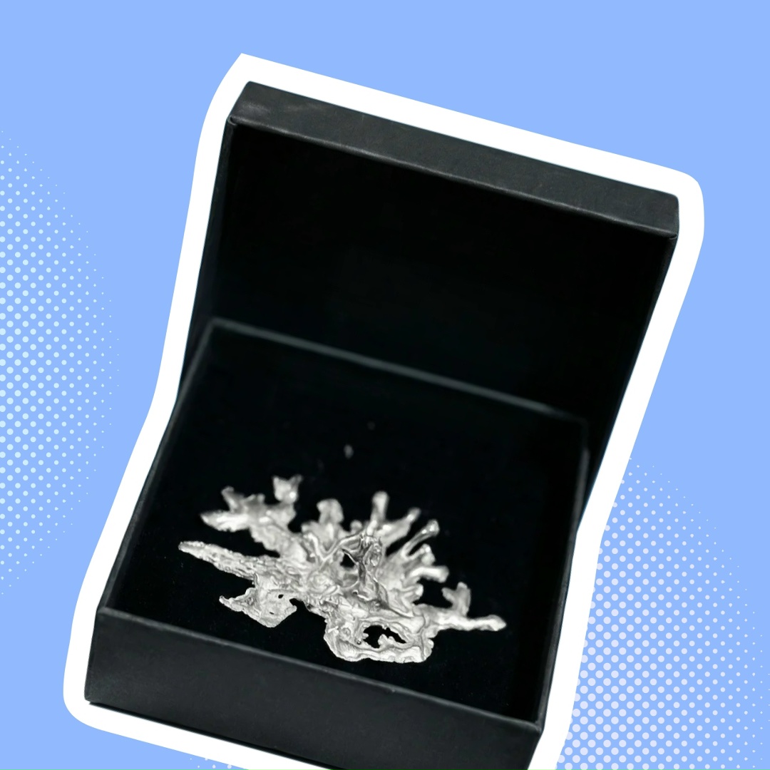 Тепла и красоты много не бывает В новогоднем благотворительном онлайн-аукционе «Волонтеры в Сити» (xn--b1aainaoogbwmif6j.xn--p1ai/) есть и то и другое