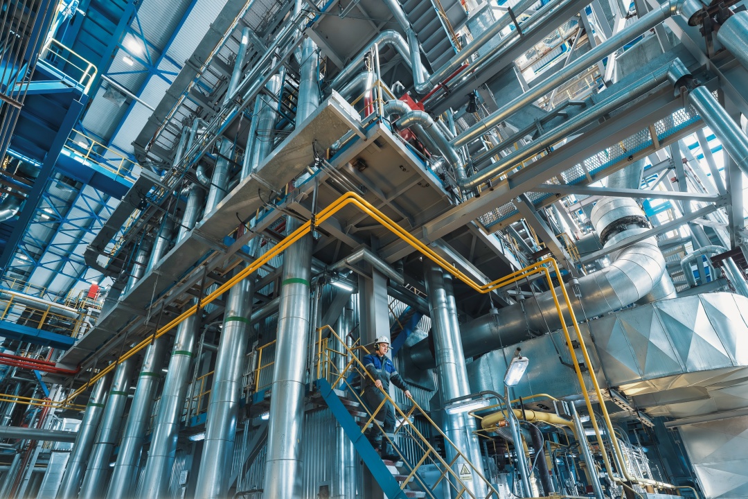 Это не картинки, созданные нейросетью. Построено людьми!
В кадре – Свободненская ТЭС – современная газовая электростанция в Амурской области.