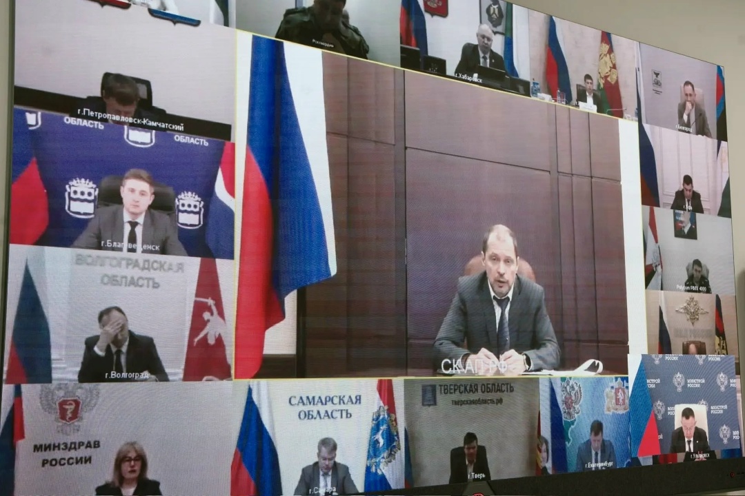 Глава Минстроя России Ирек Файзуллин подвел предварительные итоги выполнения проектов на совместном совещании с регионами и главными распорядителями бюджетных…