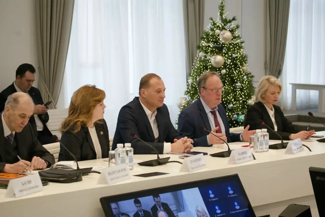 Министр строительства и ЖКХ РФ Ирек Файзуллин на итоговом заседании Общественного совета при Министерстве подвел предварительные итоги года и результаты…