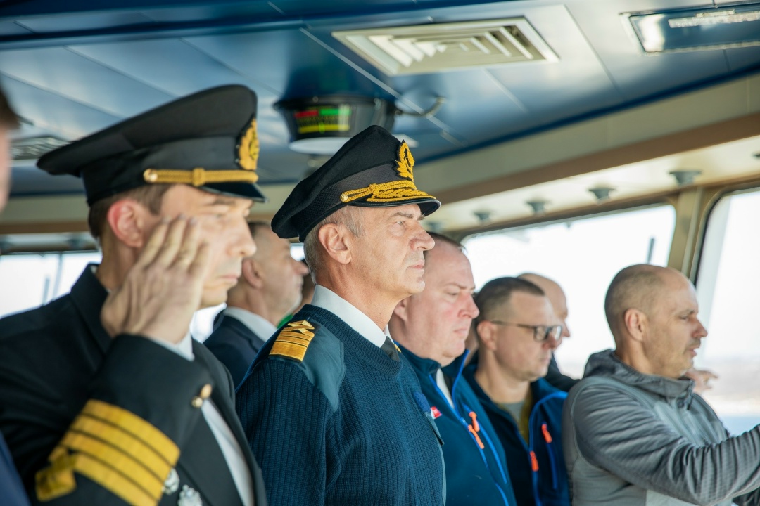 Арктический флот пополнился настоящим тяжеловесом: к работе приступил первый газовоз СПГ, полностью построенный в России!