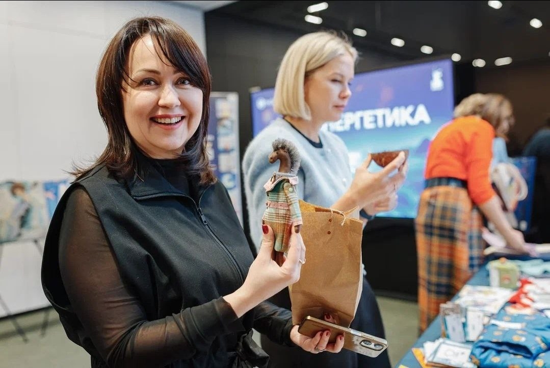 Первая благотворительная ярмарка РусГидро в Красноярске