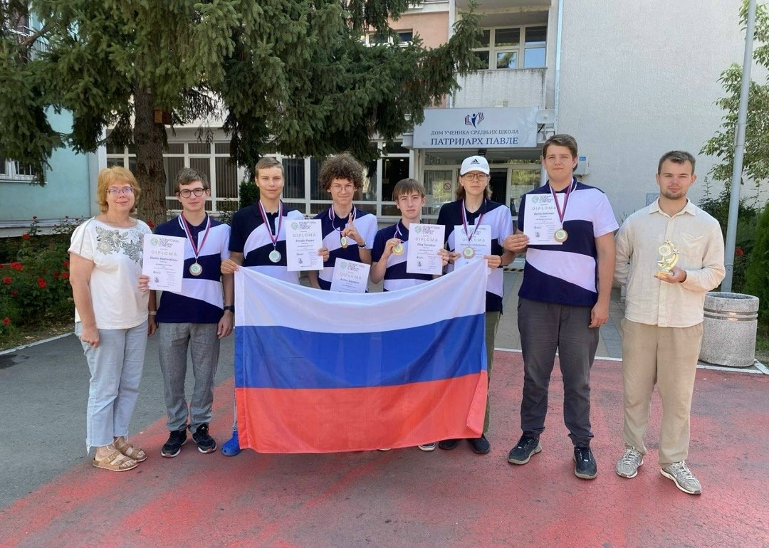 Дмитрий Чернышенко и Сергей Кравцов рассказали об итогах участия российских сборных команд школьников в международных олимпиадах.