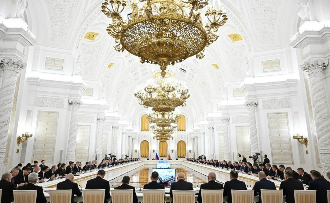 Министр строительства и ЖКХ РФ Ирек Файзуллин принял участие в итоговом заседании Государственного Совета, посвященному вопросам подготовки кадров для экономики