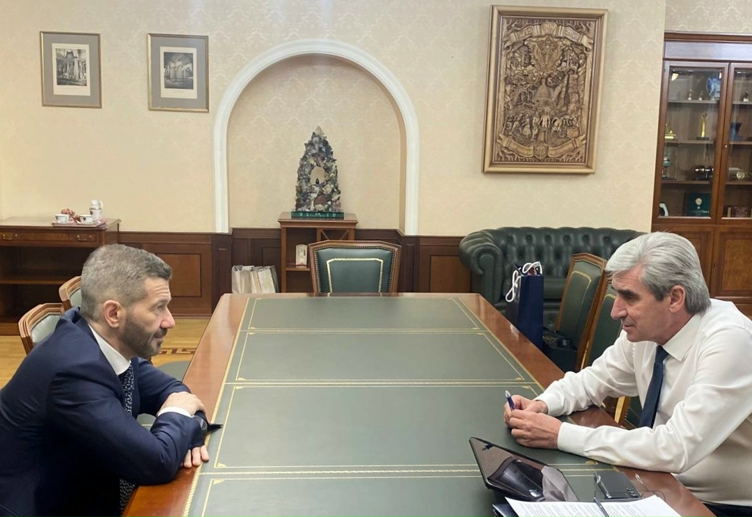 В Ростехнадзоре состоялась рабочая встреча Руководителя Федеральной службы по экологическому, технологическому и атомному надзору Александра Трембицкого с…