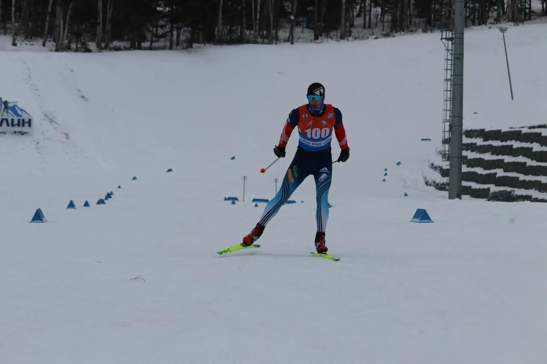 ПОБЕДА НА ЛЫЖНЕ Амурский газопереработчик вошел в число призеров в зимней гонке в Южно-Сахалинске