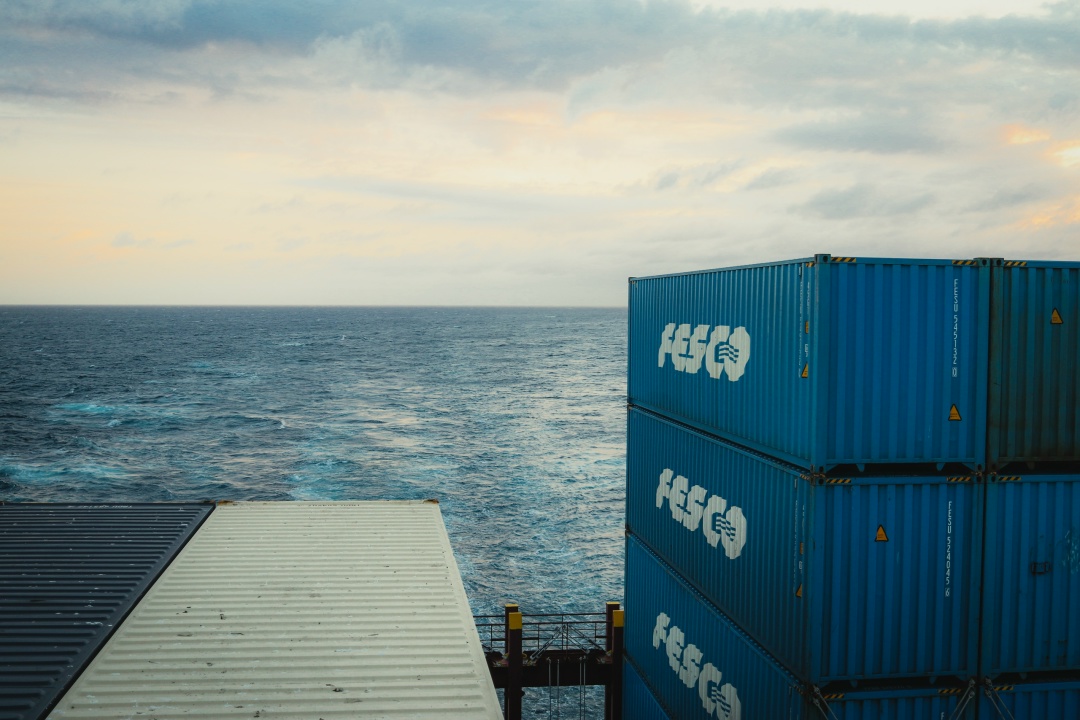 Ещё одна порция потрясающих кадров от нашего практиканта Никиты!