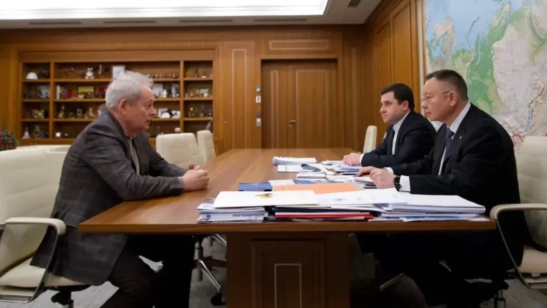 Глава Минстроя России Ирек Файзуллин провел совещание по вопросам развития технологий жилищного строительства