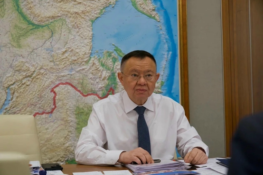 Глава Минстроя России Ирек Файзуллин провел рабочую встречу с начальником Главгосэкспертизы России Игорем Маныловым