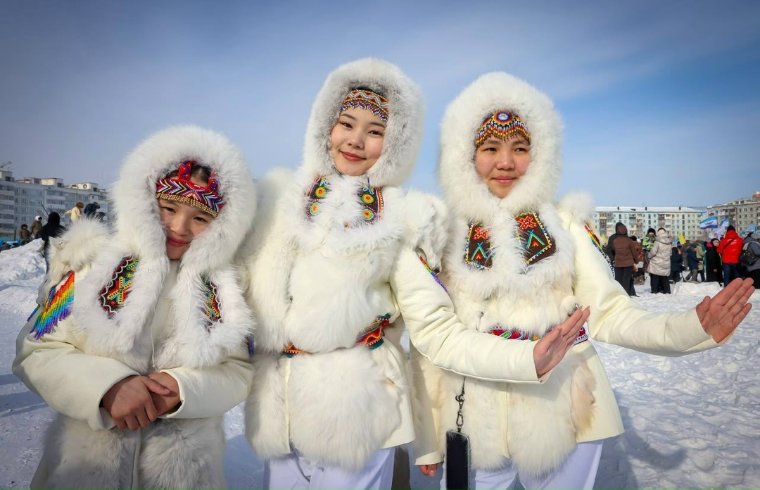 Ленточки, пляски и плавучий маяк. Знакомимся с традициями народов Крайнего Севера, Сибири и Дальнего Востока
