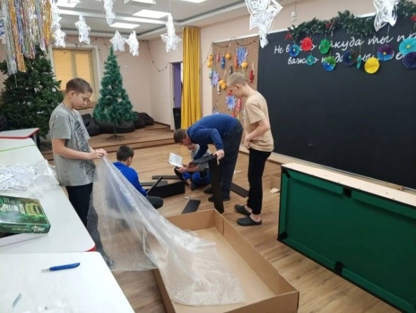 Руководитель МТУ по надзору за ЯРБ Сибири и Дальнего Востока Ростехнадзора Мариус Зубаиров в рамках Всероссийской акции «Ёлка желаний» сделал несколько…