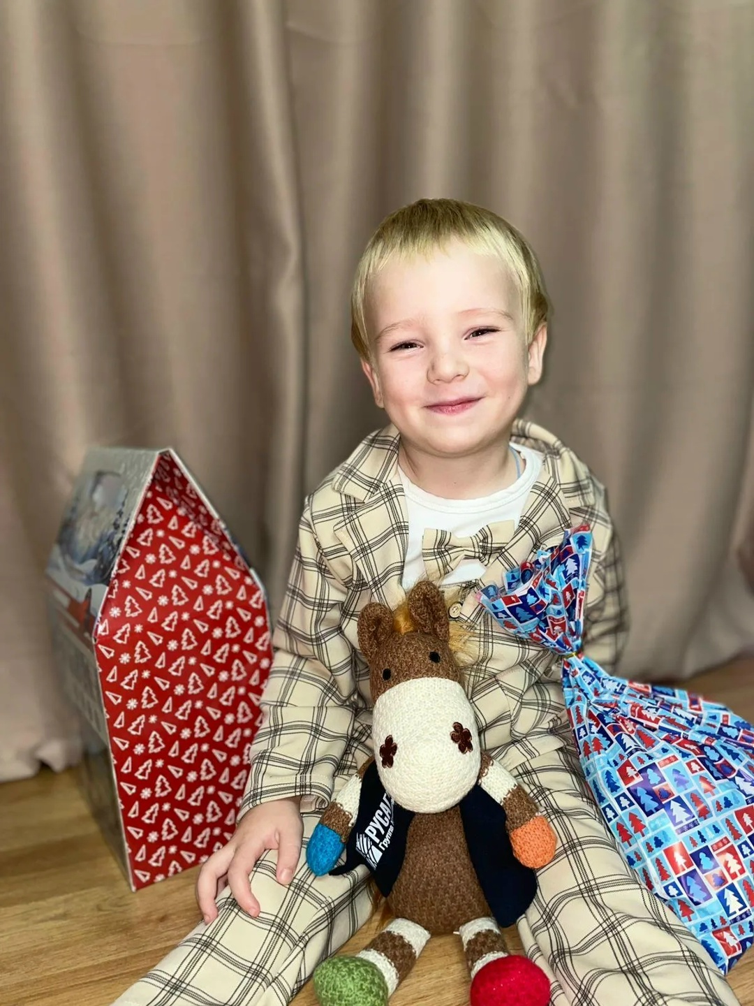 Традиция с душой: «Русагро» поздравляет сотрудников и их детей!