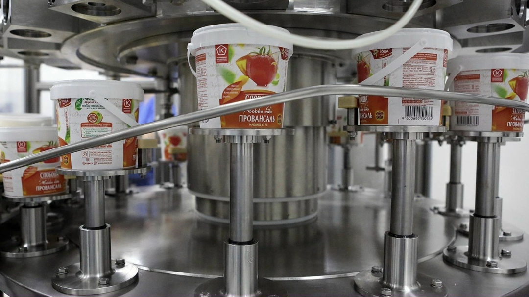 «Эфко» переносит большую часть производственных линий по выпуску майонеза и соусов из Белгородской в Тульскую область, пишет «Абирег»