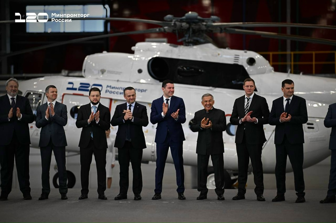 Антон Алиханов принял участие в церемонии передачи 4 вертолетов Ми-8МТВ-1