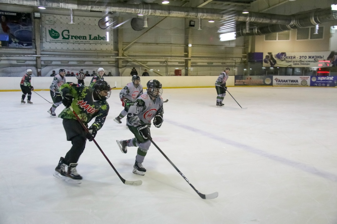 В Донецке прошел благотворительный матч «Хоккей каждому»