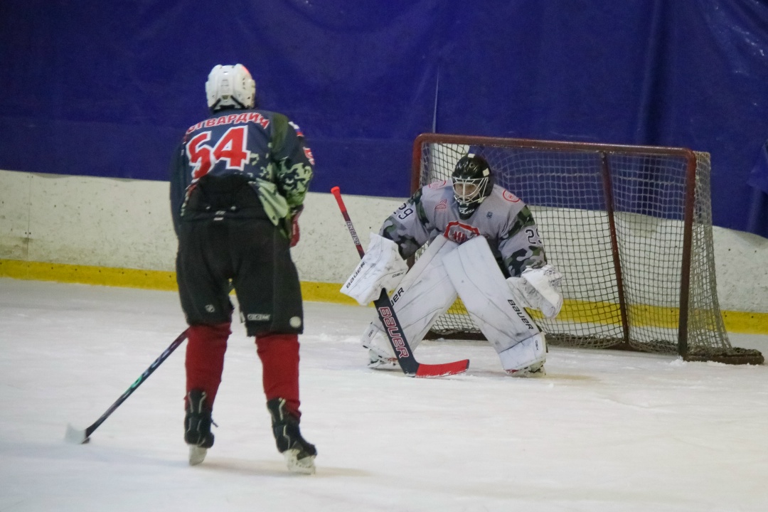 В Донецке прошел благотворительный матч «Хоккей каждому»